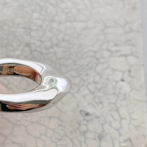 petal ring